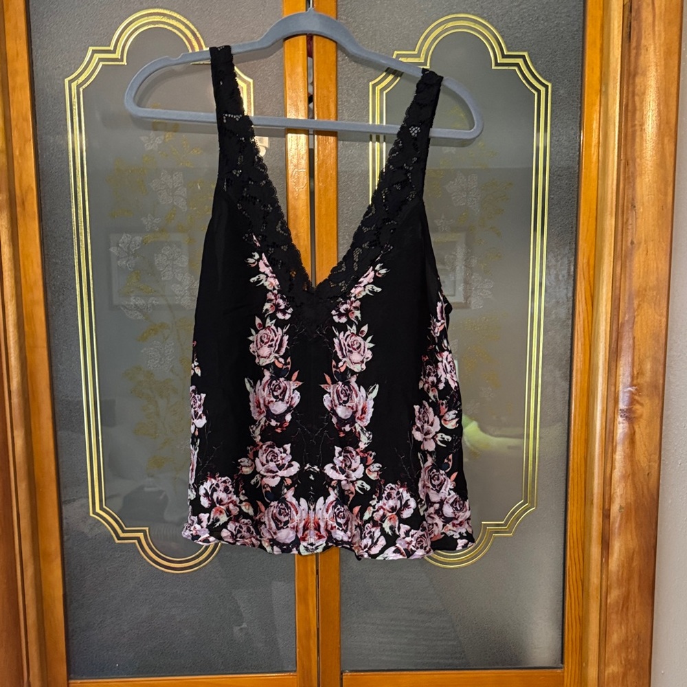 Floral Lace Trim Black Top